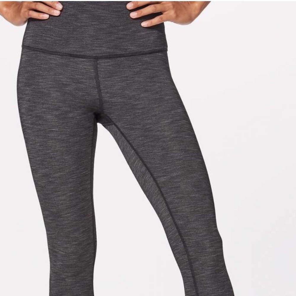 Lululemon leggings 7/8 length.  Worn only once.